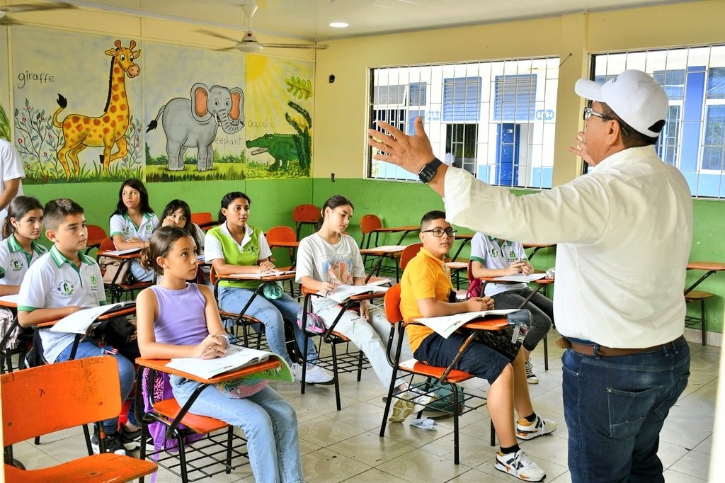 Unos 4 mil estudiantes reciben este sábado 8 y lunes 17 de febrero el Centro de Idiomas de Unicórdoba