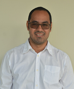 Profesor Yahir Enrique González