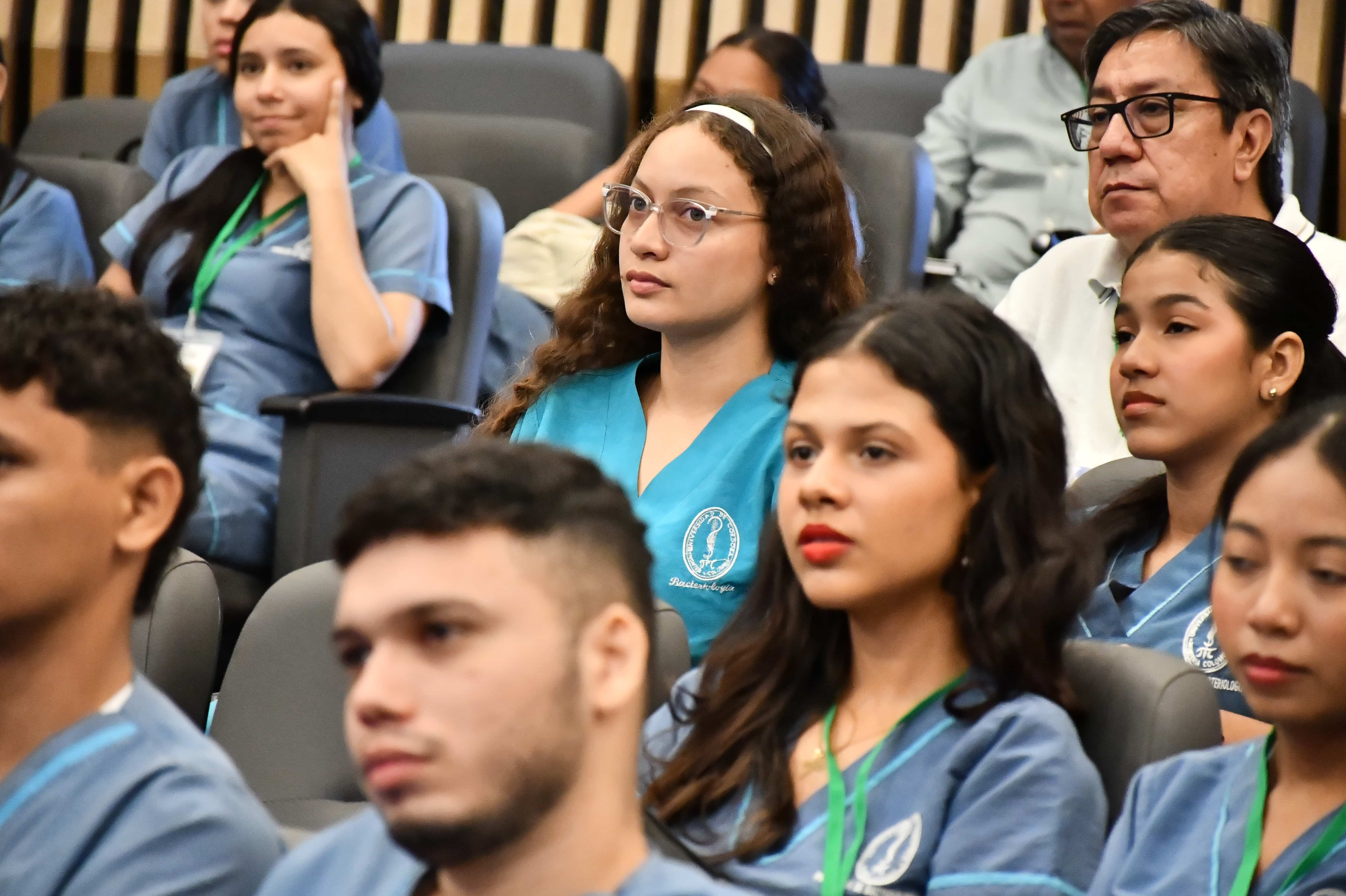 NOV_2518-1 Grupo de Estudiantes Universidad de Córdoba