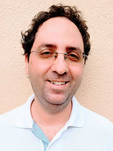 Profesor Álvaro Bustos Anichárico