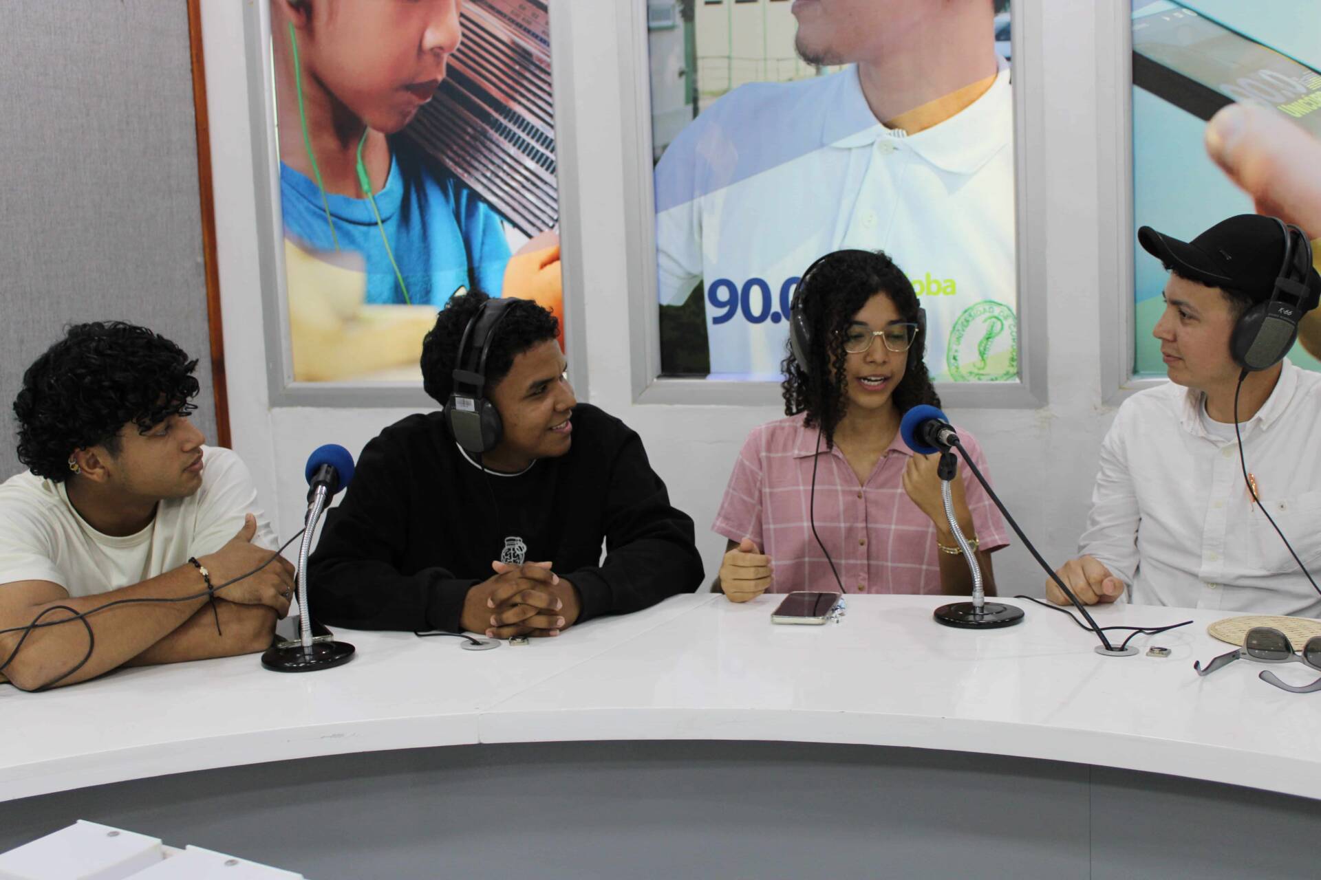 La parrilla de la emisora institucional se fortalece desde la importancia de resaltar los talentos, los músicos y los gestores de la cultura regional, así como seguir haciendo extensión del conocimiento desde la radio.