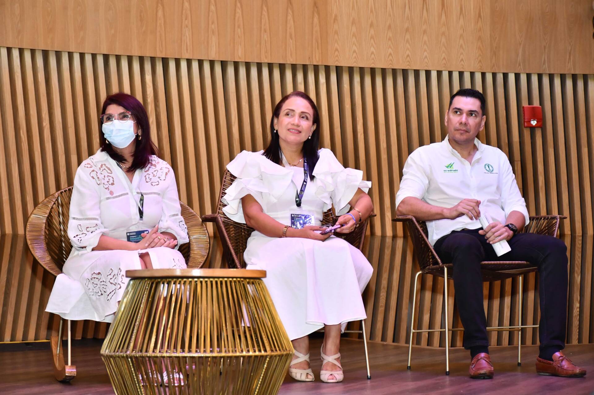 El evento se desarrolla en dos escenarios, auditorio Cultural, lugar de desarrollo Montería y parque Los Mangos, lugar de desarrollo Berástegui, donde tradicionalmente se exhiben los nuevos productos.