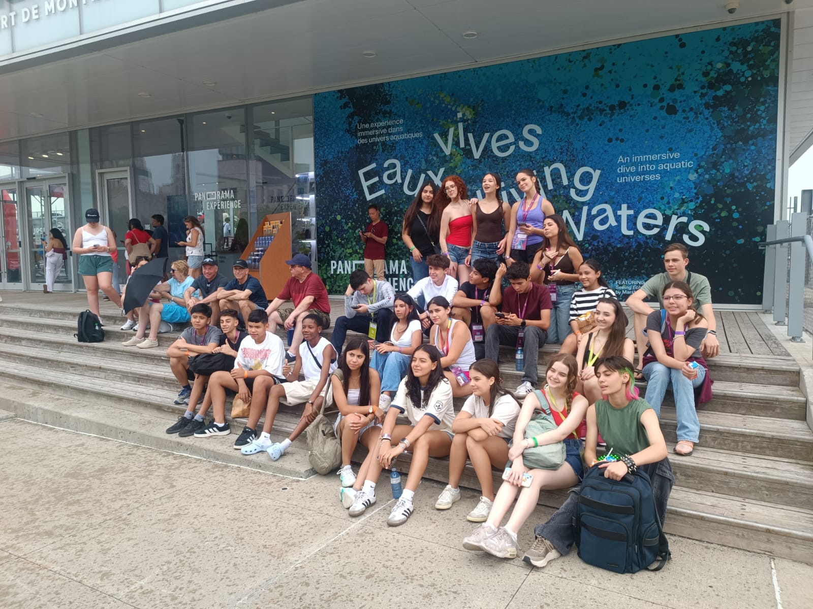 Estudiantes del Centro de Idiomas regresaron de su inmersión académica y cultural en Montreal, Canadá, una experiencia que fortaleció sus competencias en inglés y francés, les permitió conocer nuevas culturas y hace parte de la política de internacionalización que impulsa la institución.