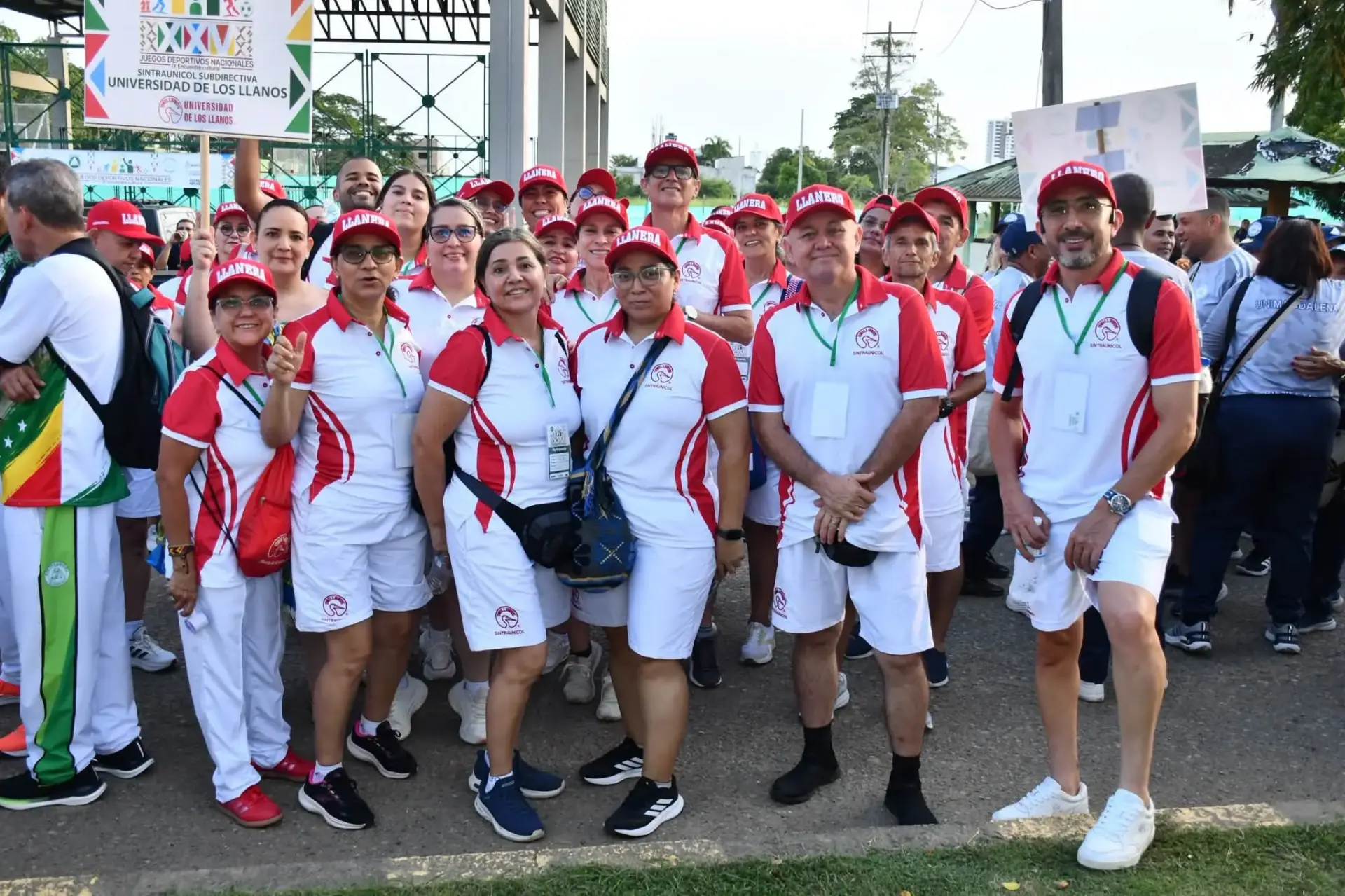 La sonrisa de las delegaciones de trabajadores deportistas contagia a Montería durante esta semana.