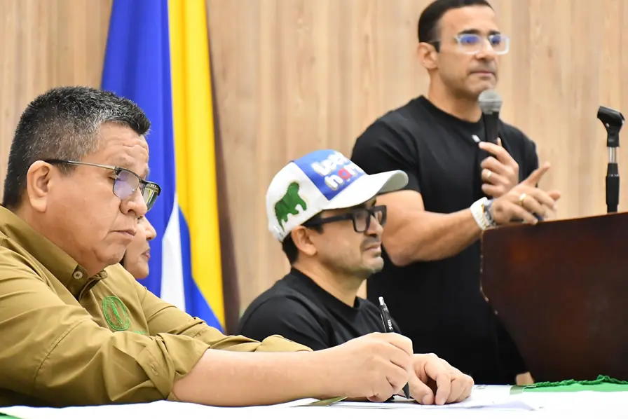 El rector Jairo Torres y el alcalde Hugo Kerguelén anunciaron que la propuesta académica está elaborada y avanza hacia su formalización para iniciar el próximo semestre.