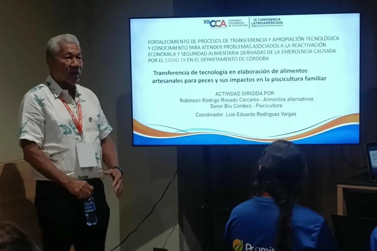 Con 22 estudiantes y un equipo de docentes investigadores, Unicórdoba participa en el encuentro nacional que congrega a expertos en cultivo de peces, reproducción y alimentación de especies acuáticas. En el marco del evento, el profesor Robinson Rosado Cárcamo recibió el Reconocimiento Maestro Itsaruwa por sus aportes a la acuicultura colombiana.