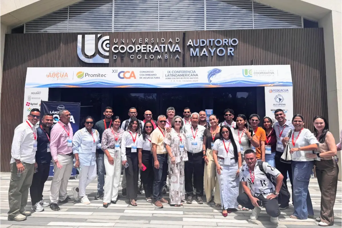 Con 22 estudiantes y un equipo de docentes investigadores, Unicórdoba participa en el encuentro nacional que congrega a expertos en cultivo de peces, reproducción y alimentación de especies acuáticas. En el marco del evento, el profesor Robinson Rosado Cárcamo recibió el Reconocimiento Maestro Itsaruwa por sus aportes a la acuicultura colombiana.